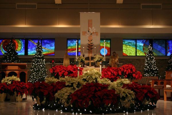 Help Decorate the Church for Christmas